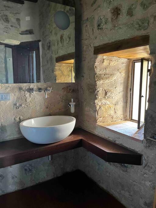 Medieval Tower In Umbria With Swimming Pool Montelagello 외부 사진