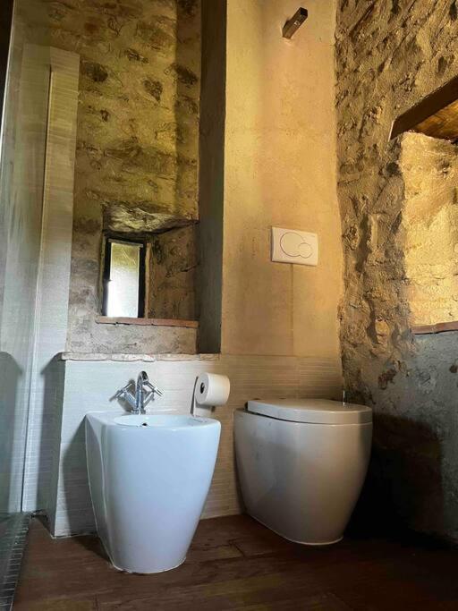 Medieval Tower In Umbria With Swimming Pool Montelagello 외부 사진